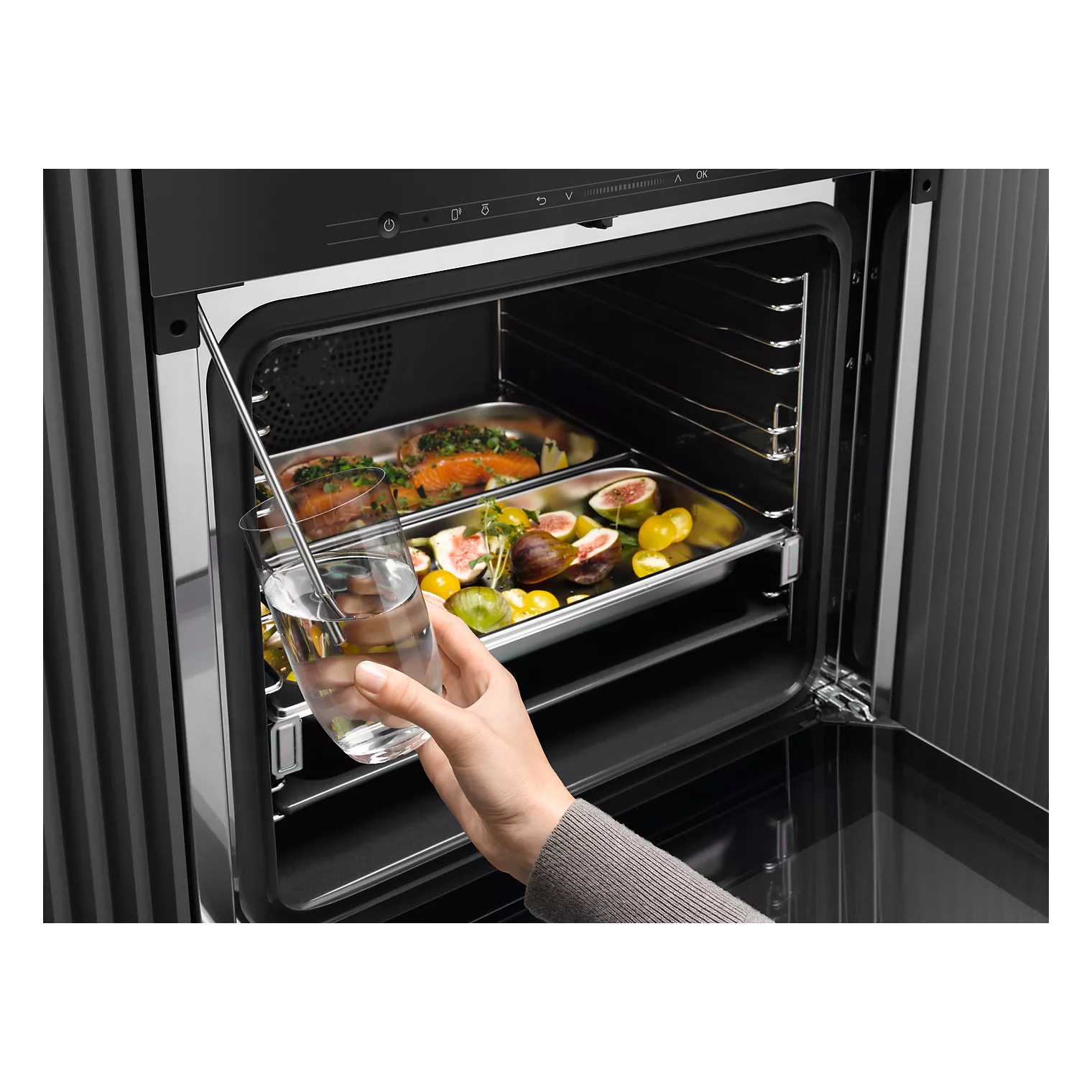 Four encastrable fonction vapeur MIELE H 7165 BP HydraCook