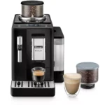 Les points forts du produit On adore Son bac à grains interchangeable qui vous permet de changer de café en grains selon vos envies ! Nombre de recettes : 9 Système de boissons lactées : Buse vapeur intégrée pour des préparations lactées manuelles Capacité du bac à grains : 250 g Capacité du réservoir d'eau : 1,4 L